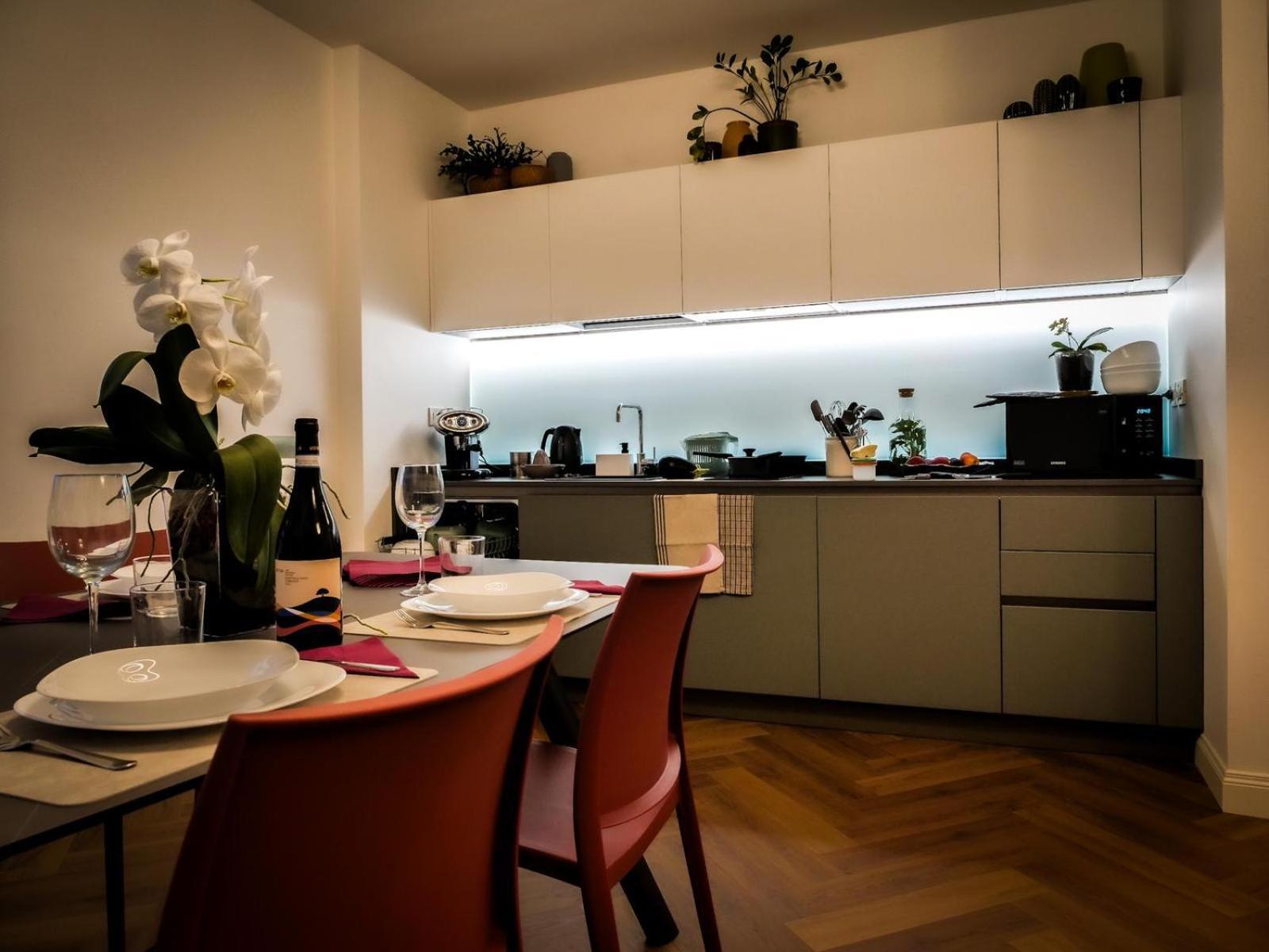 Casa Vacanze Trieste - Vista Piazza Unita Luaran gambar