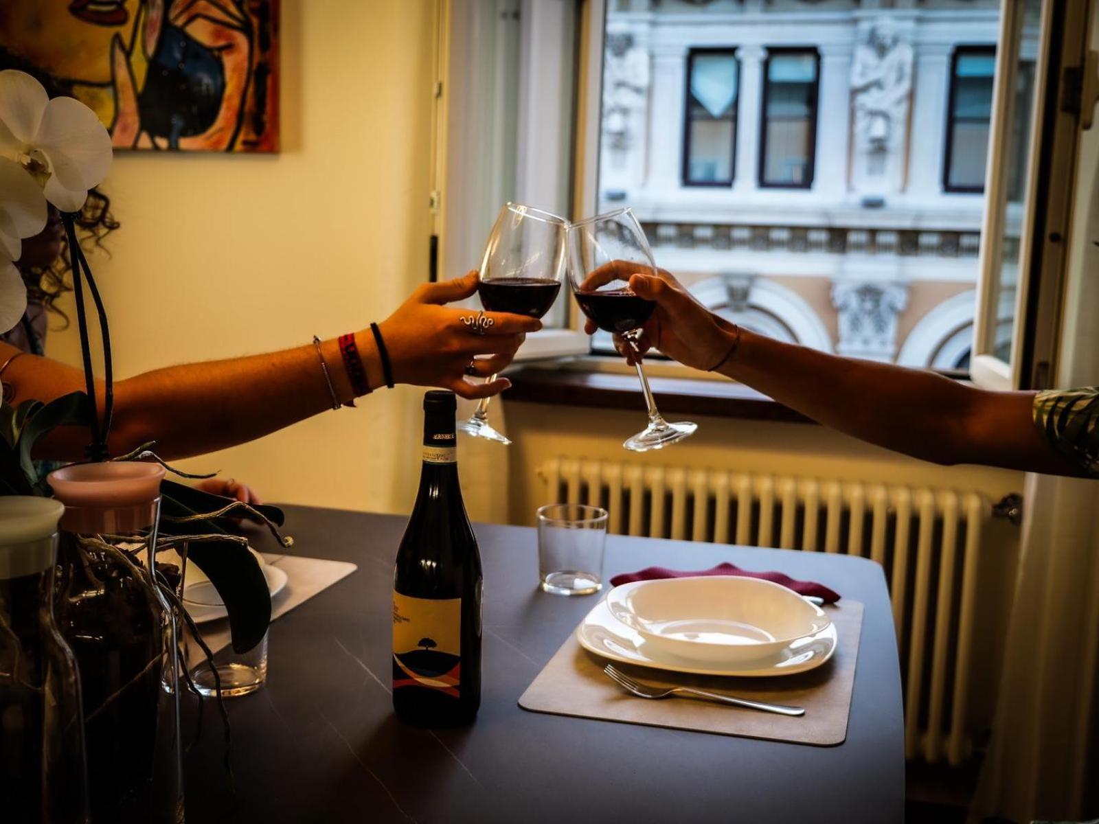 Casa Vacanze Trieste - Vista Piazza Unita Luaran gambar